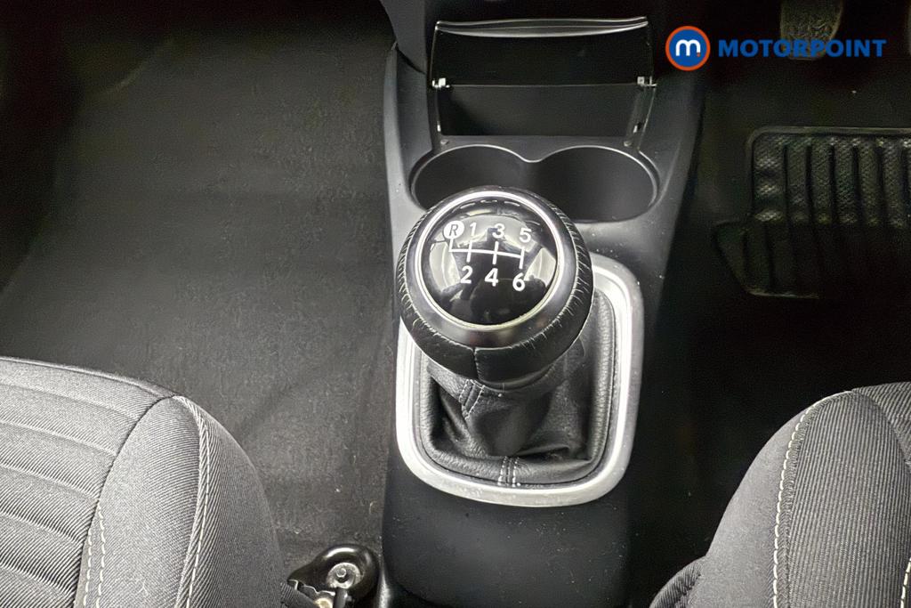 Toyota Yaris Design Manual Petrol Hatchback - Stock Number (1563090) - 6th supplementary image