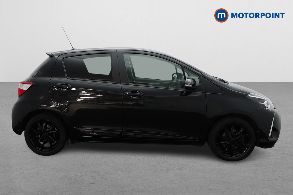 Toyota Yaris Design Manual Petrol Hatchback - Stock Number (1563090) - Drivers side