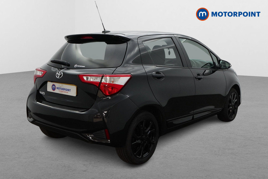 Toyota Yaris Design Manual Petrol Hatchback - Stock Number (1563090) - Drivers side rear corner