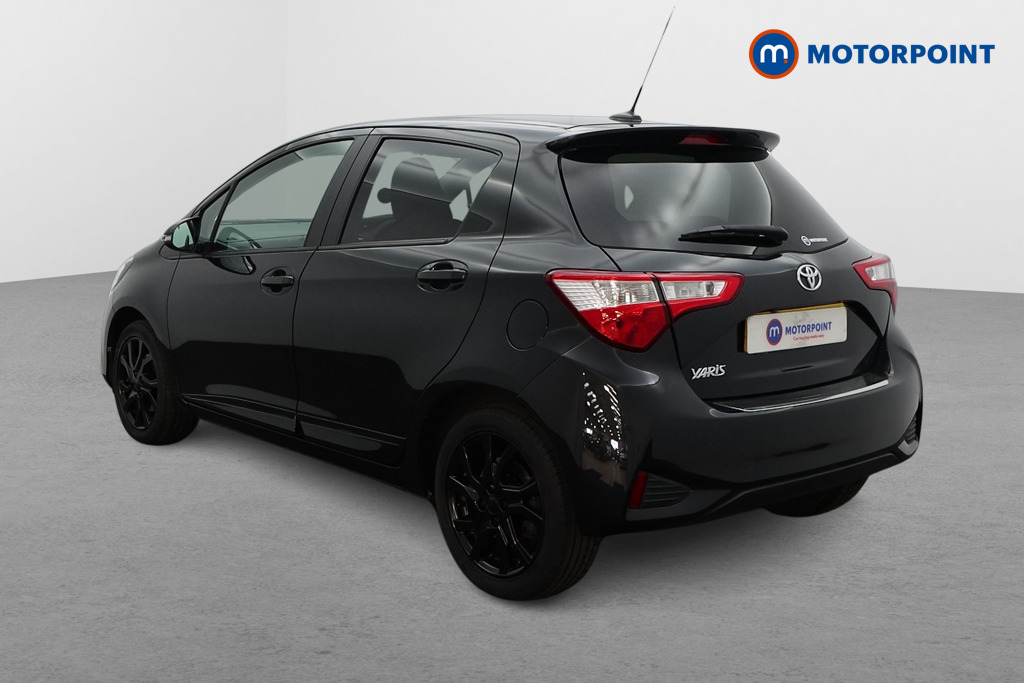 Toyota Yaris Design Manual Petrol Hatchback - Stock Number (1563090) - Passenger side rear corner