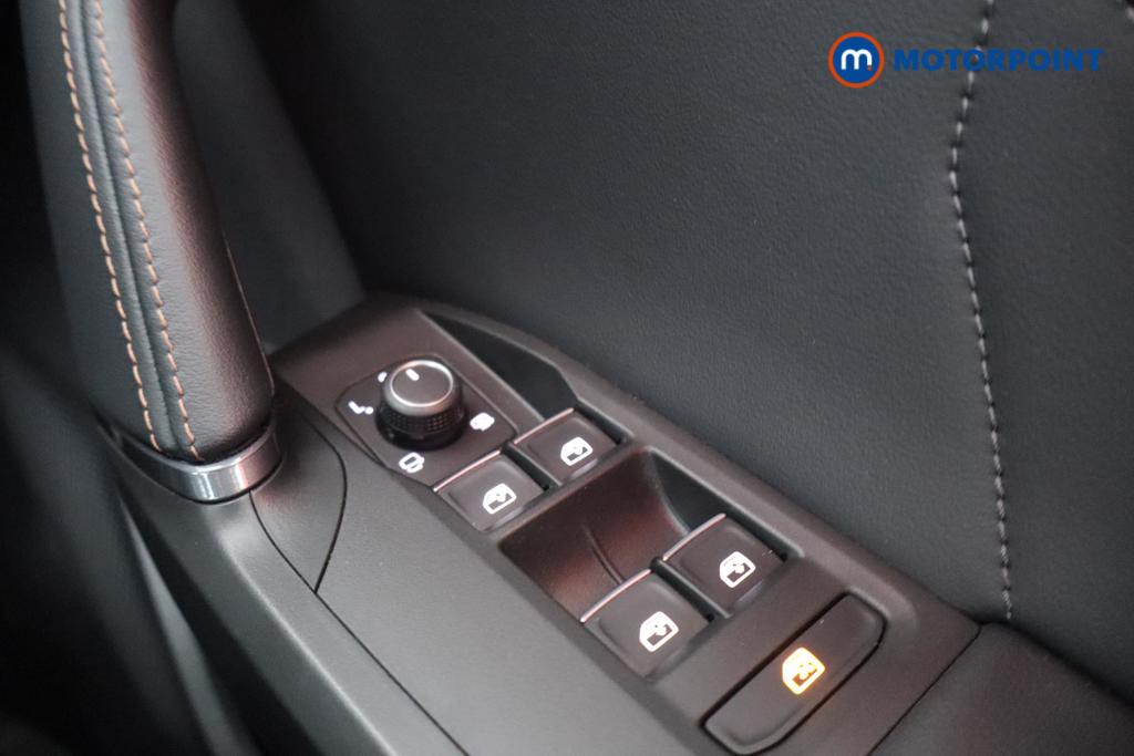 Cupra Leon VZ2 Automatic Petrol Plug-In Hybrid Hatchback - Stock Number (1563115) - 11th supplementary image