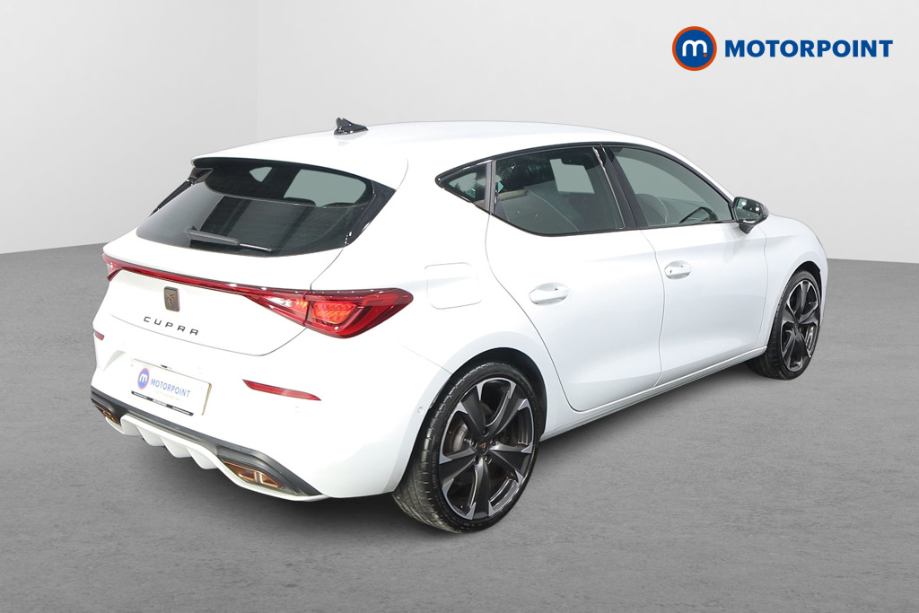 Cupra Leon VZ2 Automatic Petrol Plug-In Hybrid Hatchback - Stock Number (1563115) - Drivers side rear corner