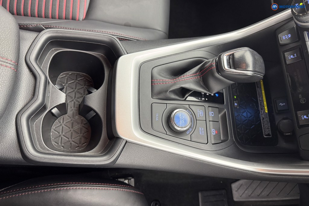 Toyota Rav4 Dynamic Automatic Petrol Plug-In Hybrid SUV - Stock Number (1563167) - 13th supplementary image