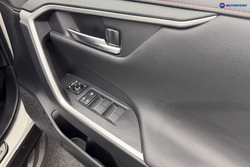 Toyota Rav4 Dynamic Automatic Petrol Plug-In Hybrid SUV - Stock Number (1563167) - 23rd supplementary image