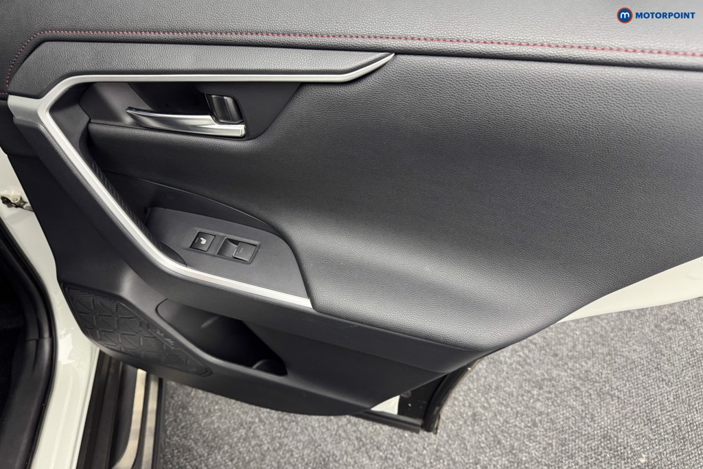 Toyota Rav4 Dynamic Automatic Petrol Plug-In Hybrid SUV - Stock Number (1563167) - 24th supplementary image