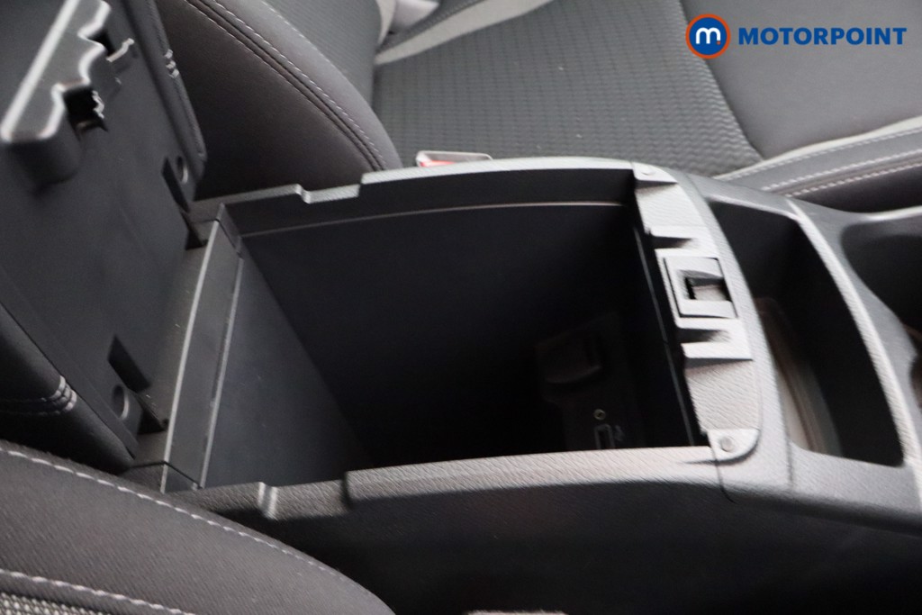 Nissan Qashqai Acenta Premium Automatic Petrol SUV - Stock Number (1563287) - 8th supplementary image