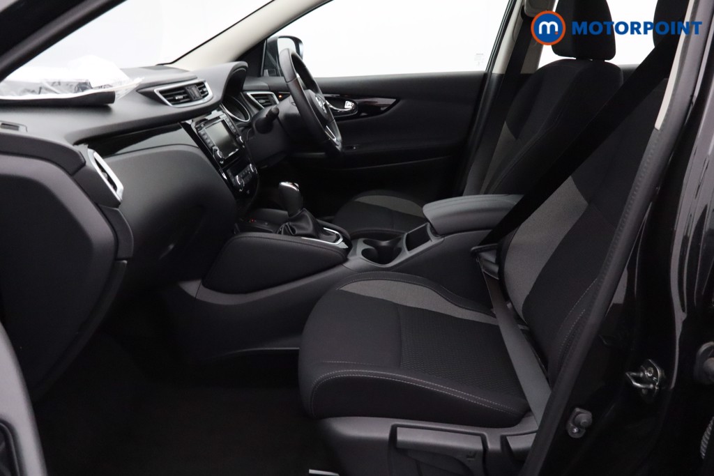 Nissan Qashqai Acenta Premium Automatic Petrol SUV - Stock Number (1563287) - 23rd supplementary image