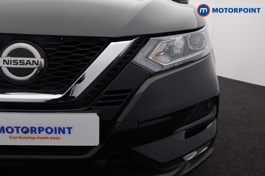 Nissan Qashqai Acenta Premium Automatic Petrol SUV - Stock Number (1563287) - 29th supplementary image
