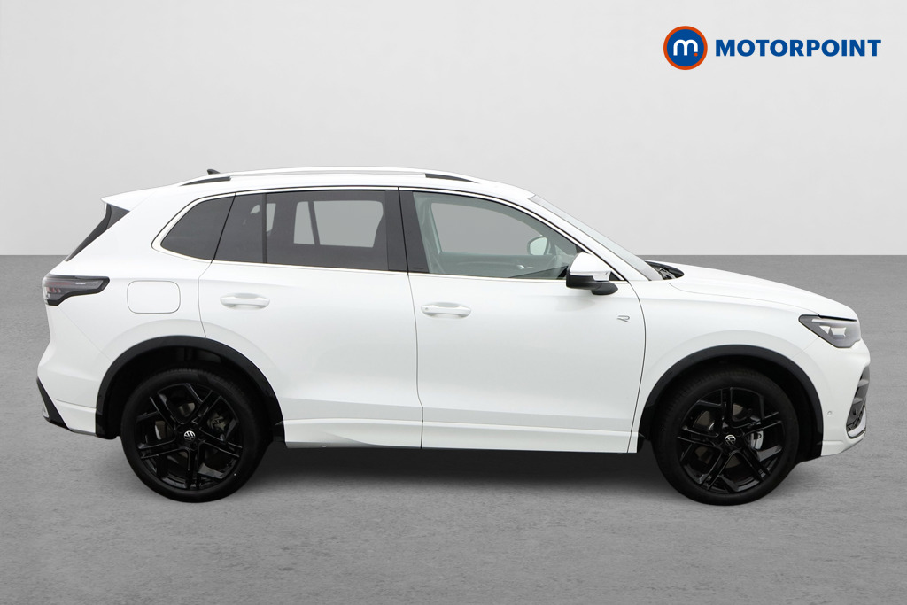 Volkswagen Tiguan R-Line Automatic Diesel SUV - Stock Number (1563417) - Drivers side
