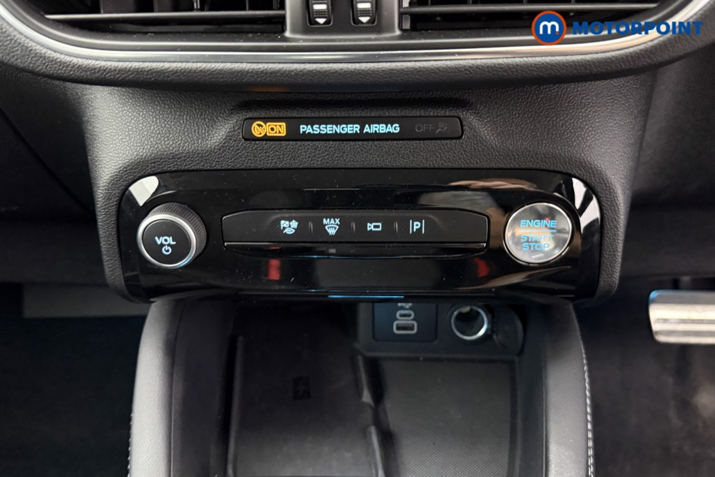 Ford Kuga Active Automatic Petrol Plug-In Hybrid SUV - Stock Number (1563498) - 10th supplementary image