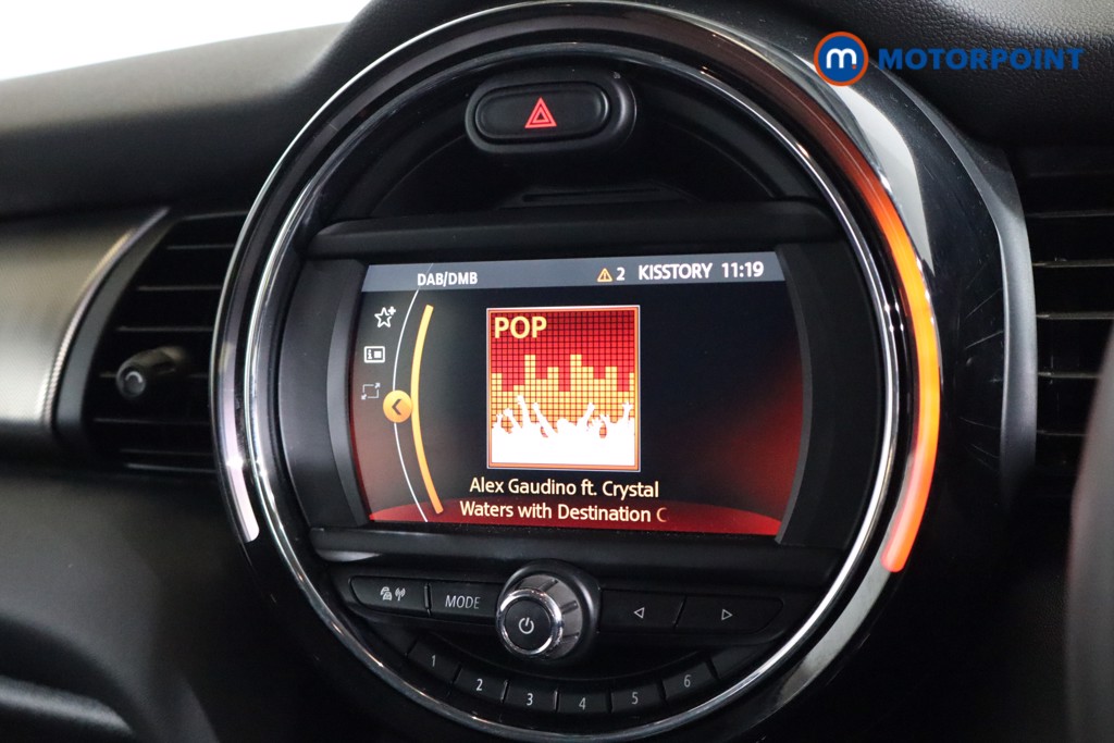 Mini Hatchback Cooper S Exclusive Manual Petrol Hatchback - Stock Number (1563615) - 6th supplementary image