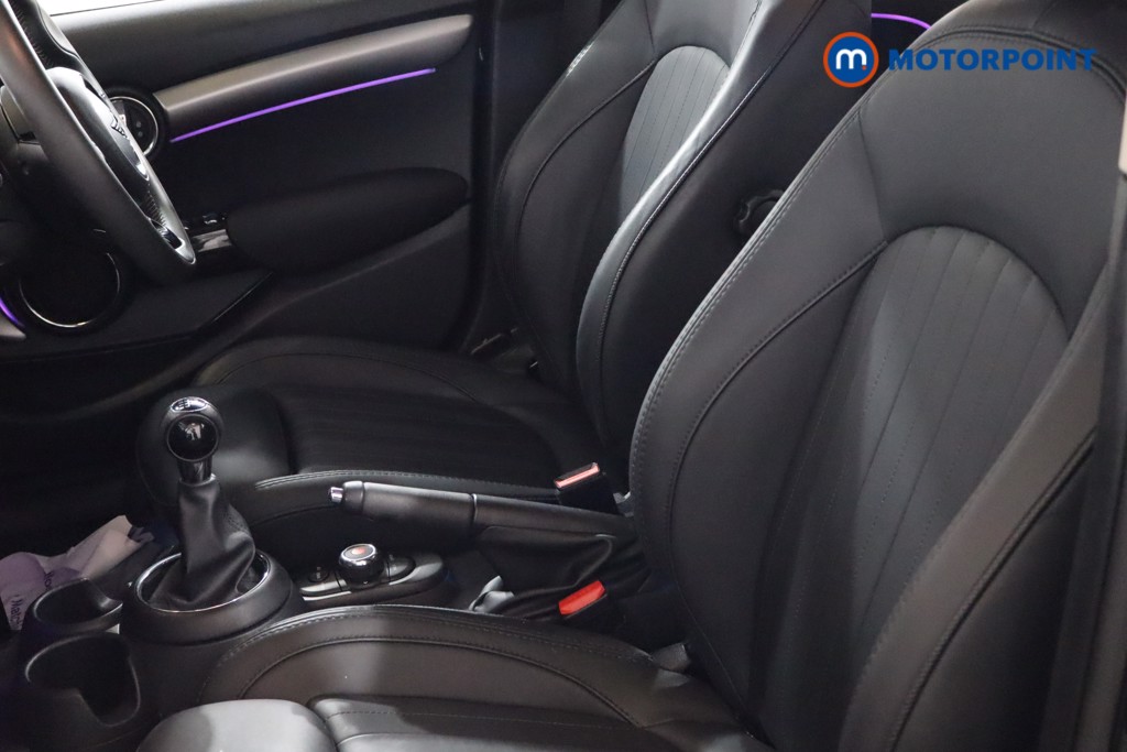 Mini Hatchback Cooper S Exclusive Manual Petrol Hatchback - Stock Number (1563615) - 12th supplementary image