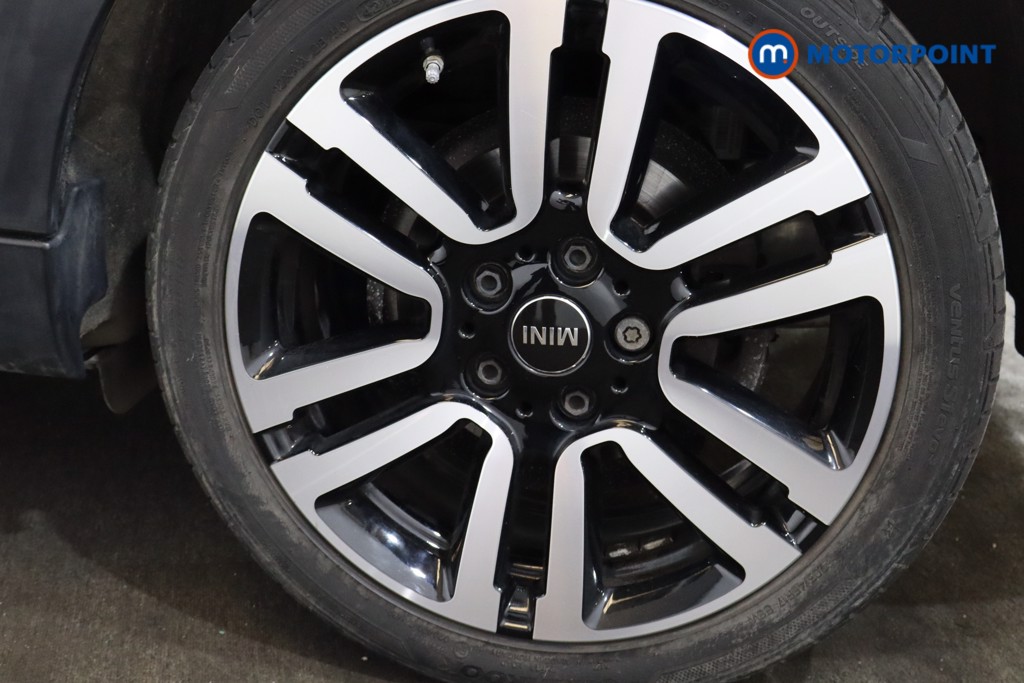 Mini Hatchback Cooper S Exclusive Manual Petrol Hatchback - Stock Number (1563615) - 19th supplementary image