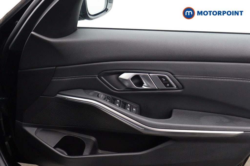 BMW 3 Series M Sport Automatic Petrol Saloon - Stock Number (1563618) - 8th supplementary image