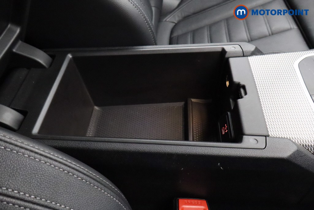 BMW 3 Series M Sport Automatic Petrol Plug-In Hybrid Estate - Stock Number (1563626) - 8th supplementary image