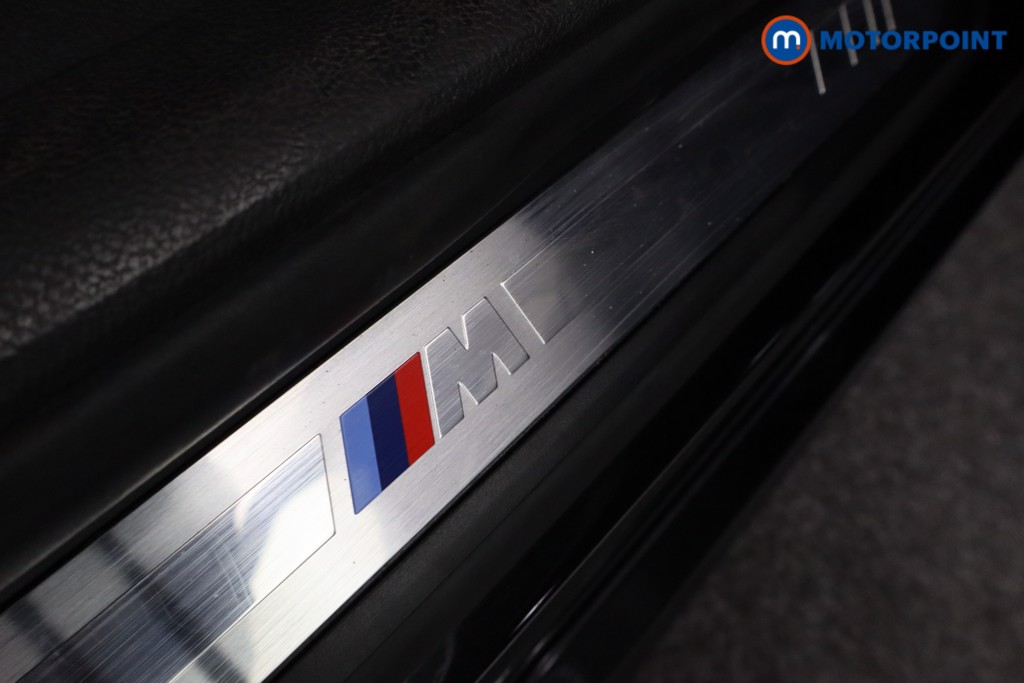 BMW 3 Series M Sport Automatic Petrol Plug-In Hybrid Estate - Stock Number (1563626) - 18th supplementary image