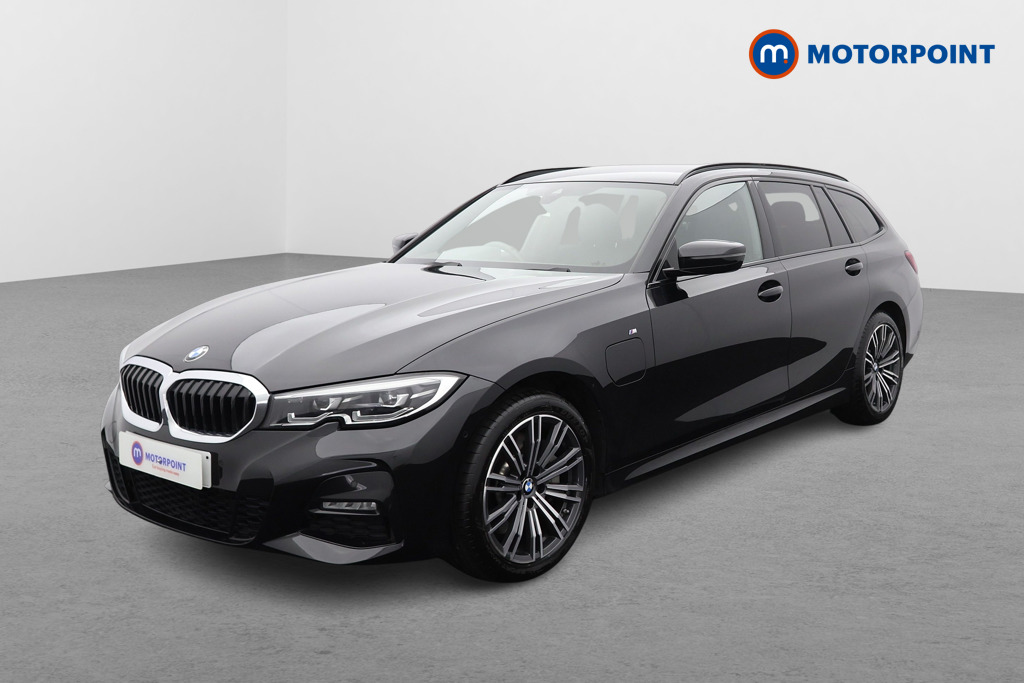 BMW 3 Series M Sport Automatic Petrol Plug-In Hybrid Estate - Stock Number (1563626) - Passenger side front corner