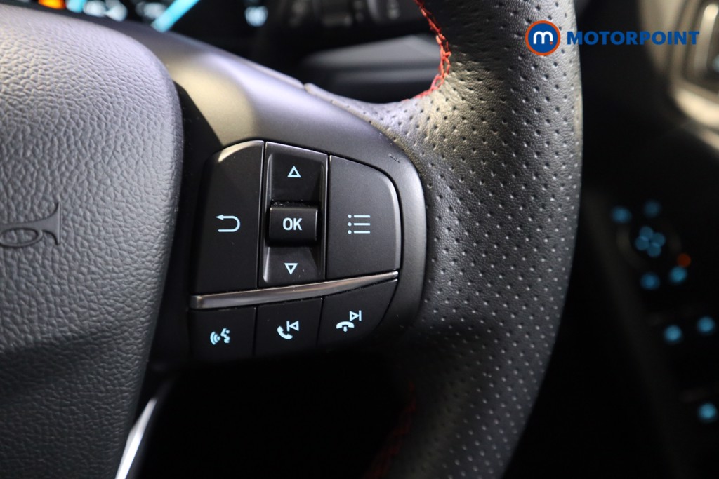 Ford Focus St-Line X Manual Petrol Hatchback - Stock Number (1563654) - 4th supplementary image