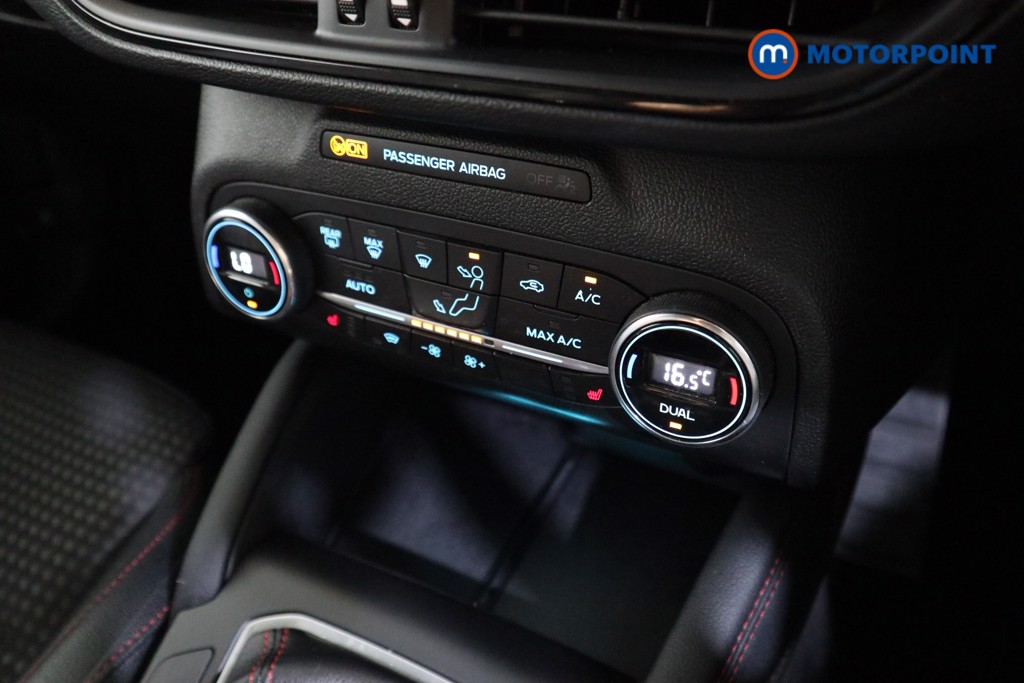 Ford Focus St-Line X Manual Petrol Hatchback - Stock Number (1563654) - 8th supplementary image