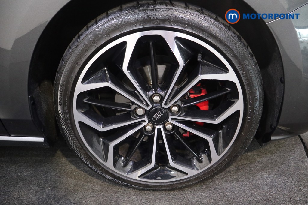 Ford Focus St-Line X Manual Petrol Hatchback - Stock Number (1563654) - 17th supplementary image