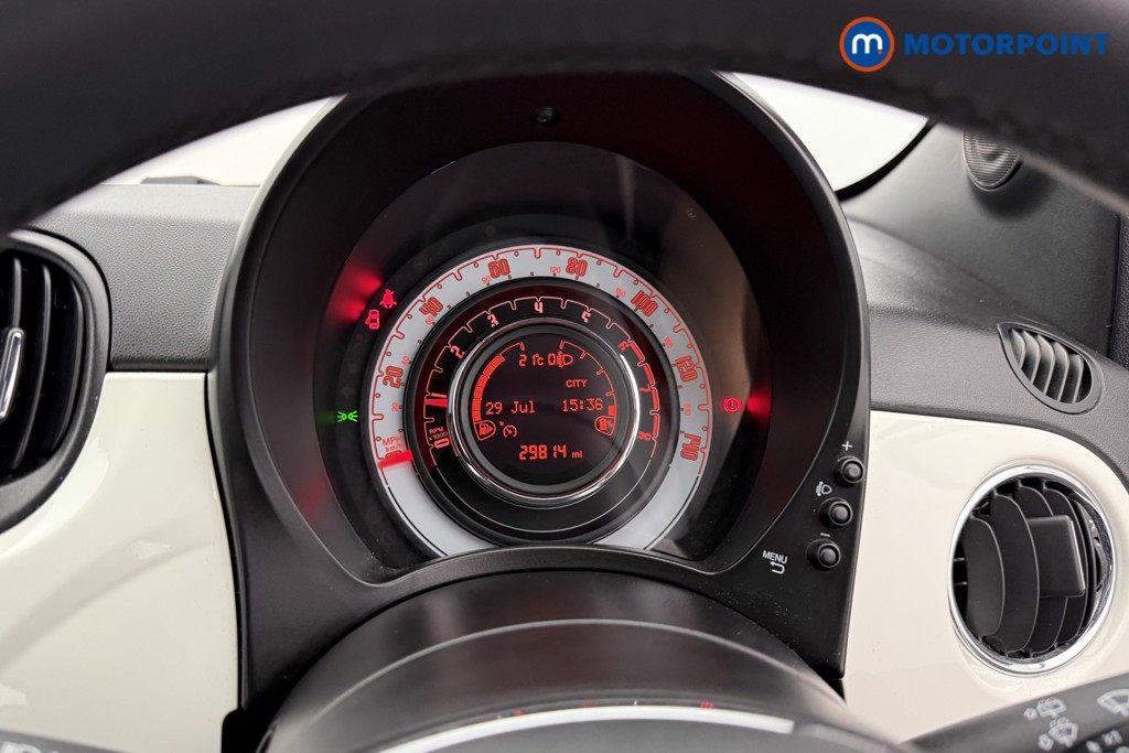 Fiat 500 Dolcevita Manual Petrol-Electric Hybrid Hatchback - Stock Number (1563770) - 4th supplementary image