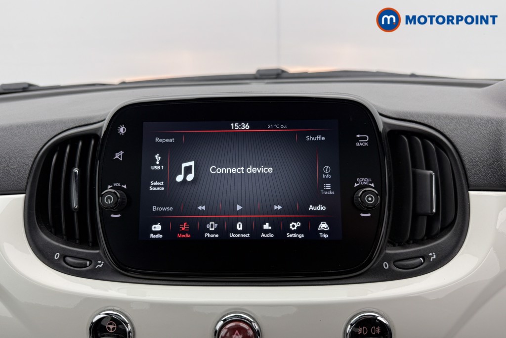 Fiat 500 Dolcevita Manual Petrol-Electric Hybrid Hatchback - Stock Number (1563770) - 7th supplementary image