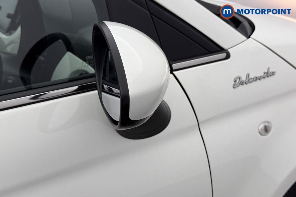 Fiat 500 Dolcevita Manual Petrol-Electric Hybrid Hatchback - Stock Number (1563770) - 15th supplementary image