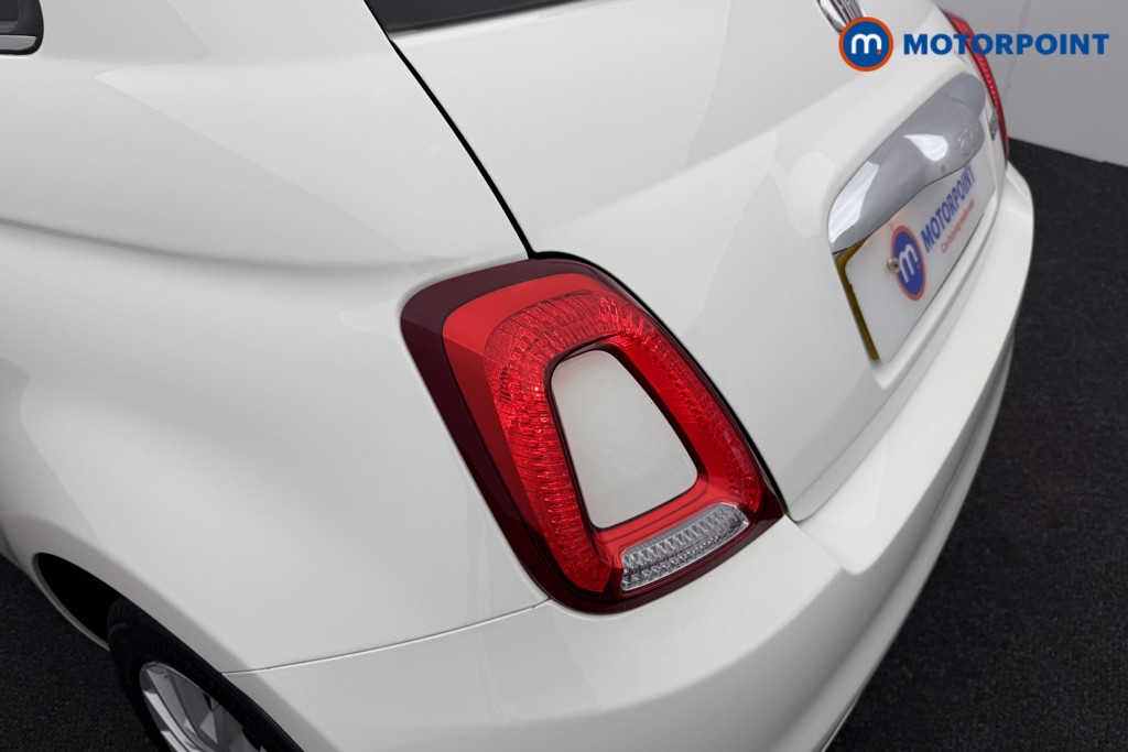Fiat 500 Dolcevita Manual Petrol-Electric Hybrid Hatchback - Stock Number (1563770) - 20th supplementary image