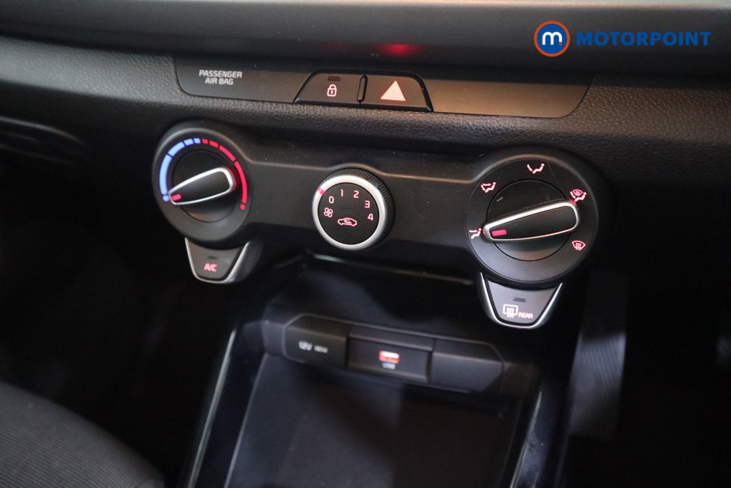 KIA RIO 2 Manual Petrol Hatchback - Stock Number (1563945) - 7th supplementary image