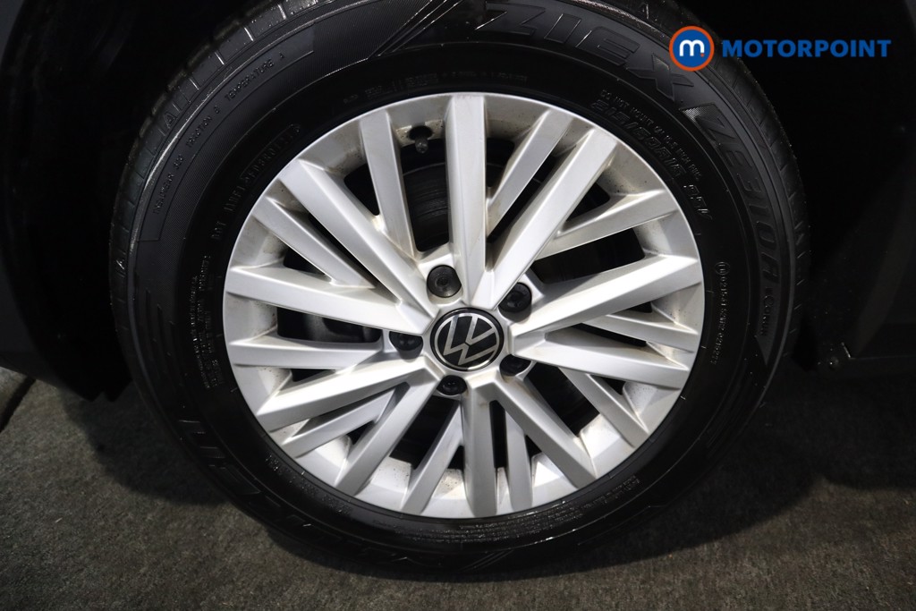Volkswagen T-Roc Life Automatic Petrol SUV - Stock Number (1563985) - 17th supplementary image