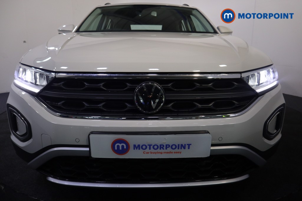 Volkswagen T-Roc Life Automatic Petrol SUV - Stock Number (1563985) - 25th supplementary image