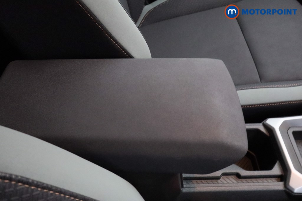 Dacia Duster Extreme Manual Petrol SUV - Stock Number (1564022) - 7th supplementary image