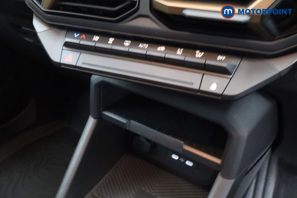 Dacia Duster Extreme Manual Petrol SUV - Stock Number (1564022) - 11th supplementary image