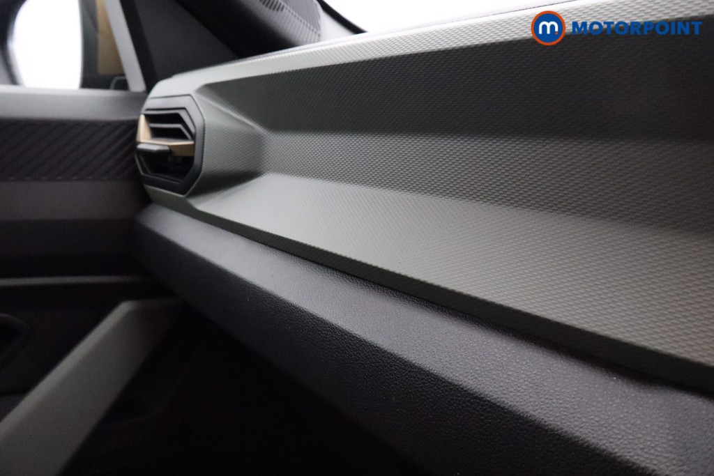 Dacia Duster Extreme Manual Petrol SUV - Stock Number (1564022) - 12th supplementary image