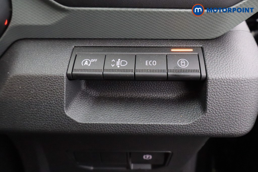Dacia Duster Extreme Manual Petrol SUV - Stock Number (1564022) - 14th supplementary image