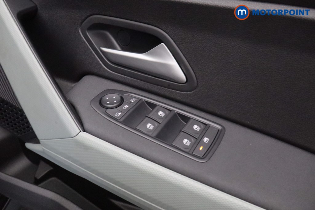 Dacia Duster Extreme Manual Petrol SUV - Stock Number (1564022) - 18th supplementary image