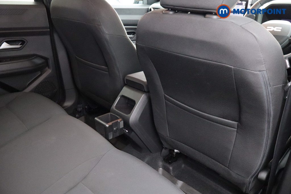 Dacia Duster Extreme Manual Petrol SUV - Stock Number (1564022) - 21st supplementary image
