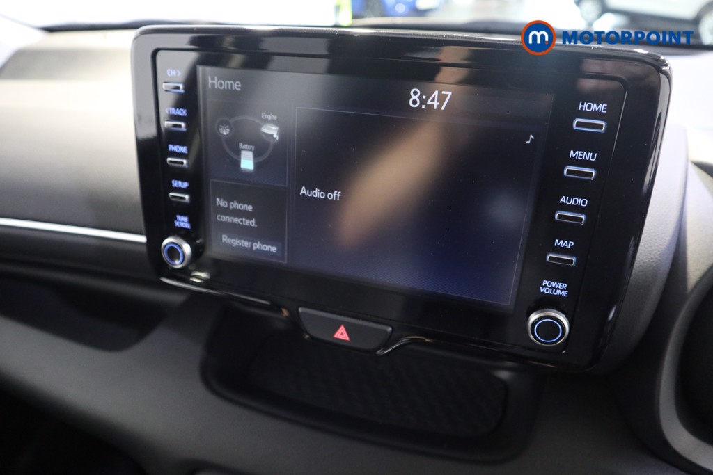 Toyota Yaris Design Automatic Petrol-Electric Hybrid Hatchback - Stock Number (1564103) - 6th supplementary image