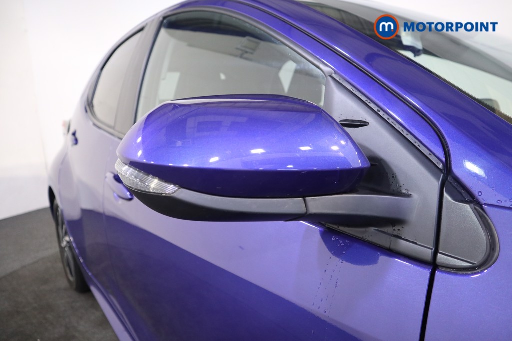 Toyota Yaris Design Automatic Petrol-Electric Hybrid Hatchback - Stock Number (1564103) - 20th supplementary image