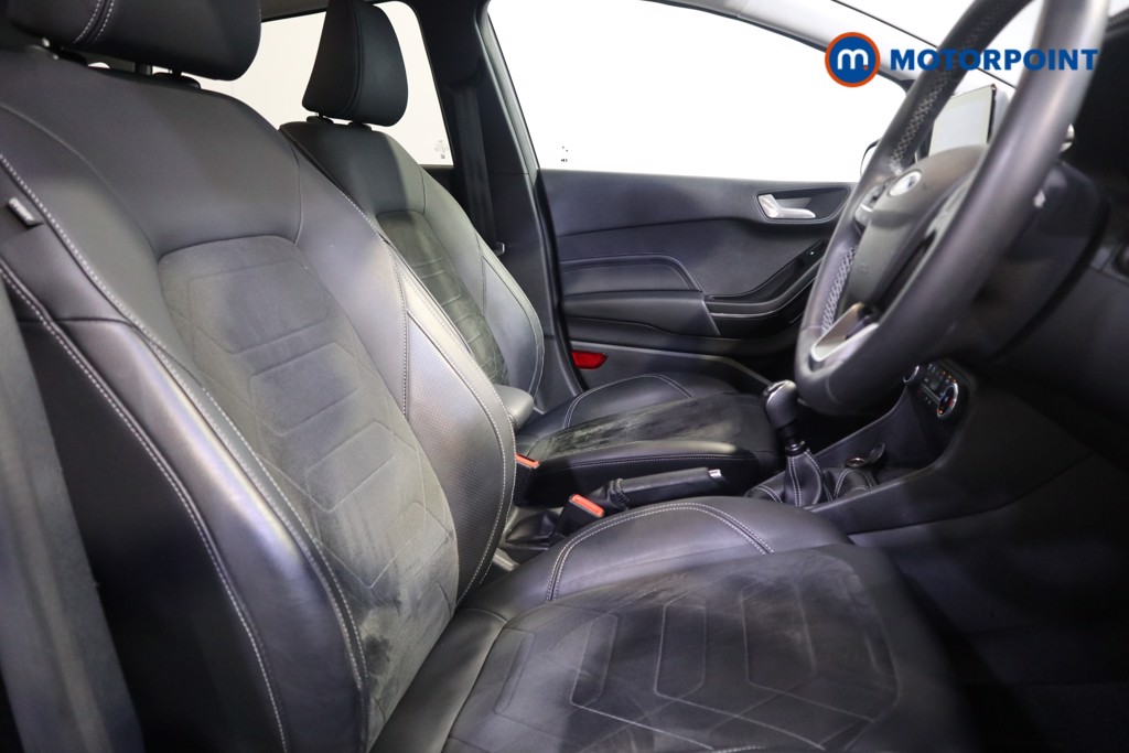 Ford Fiesta Titanium Vignale Manual Petrol-Electric Hybrid Hatchback - Stock Number (1564169) - 12th supplementary image