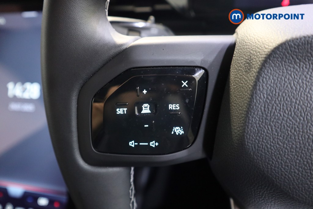 Ford Explorer Premium Automatic Electric SUV - Stock Number (1564608) - 3rd supplementary image
