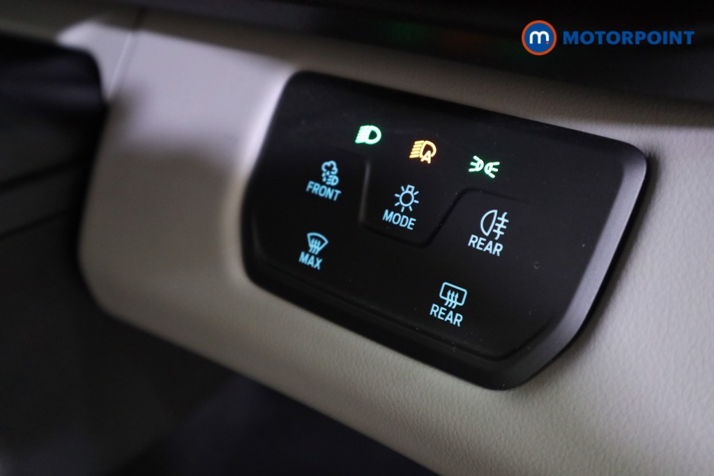 Ford Explorer Premium Automatic Electric SUV - Stock Number (1564608) - 7th supplementary image
