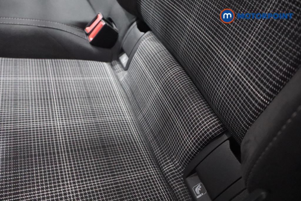 Volkswagen Golf GTD Automatic Diesel Hatchback - Stock Number (1564656) - 17th supplementary image