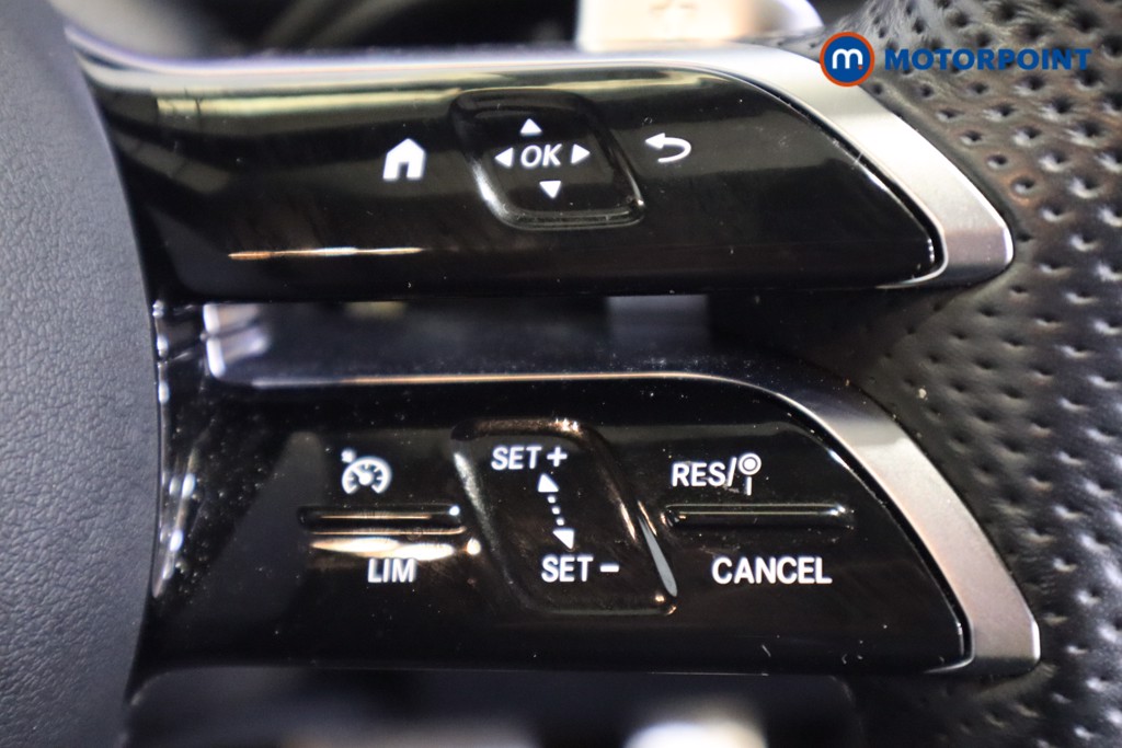 Mercedes-Benz GLA Amg Line Automatic Diesel SUV - Stock Number (1564830) - 17th supplementary image