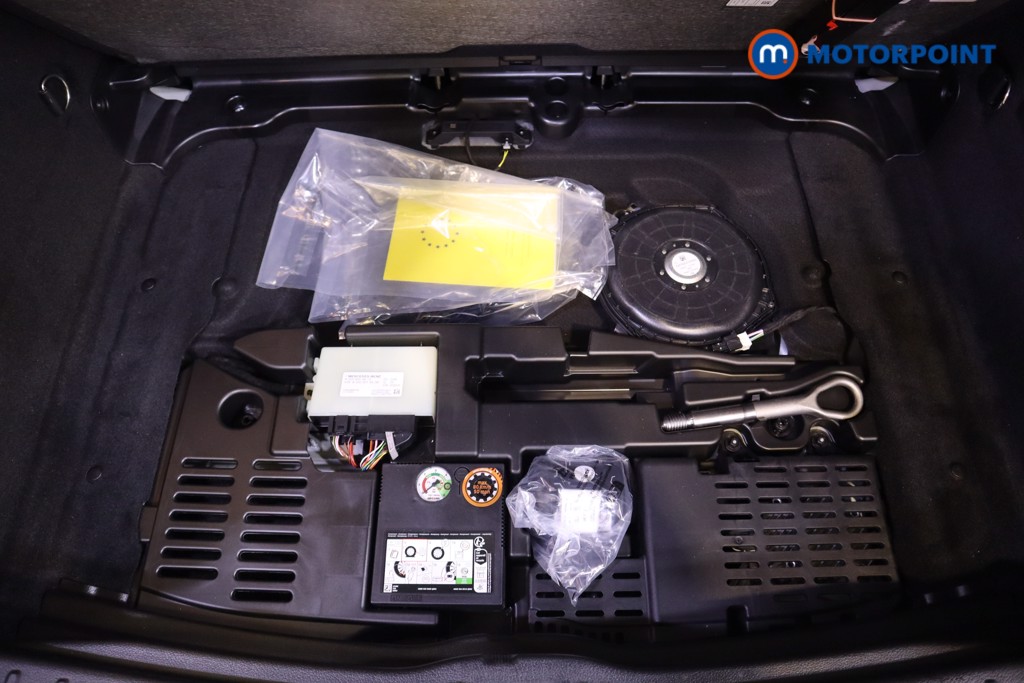 Mercedes-Benz GLA Amg Line Automatic Diesel SUV - Stock Number (1564830) - 27th supplementary image