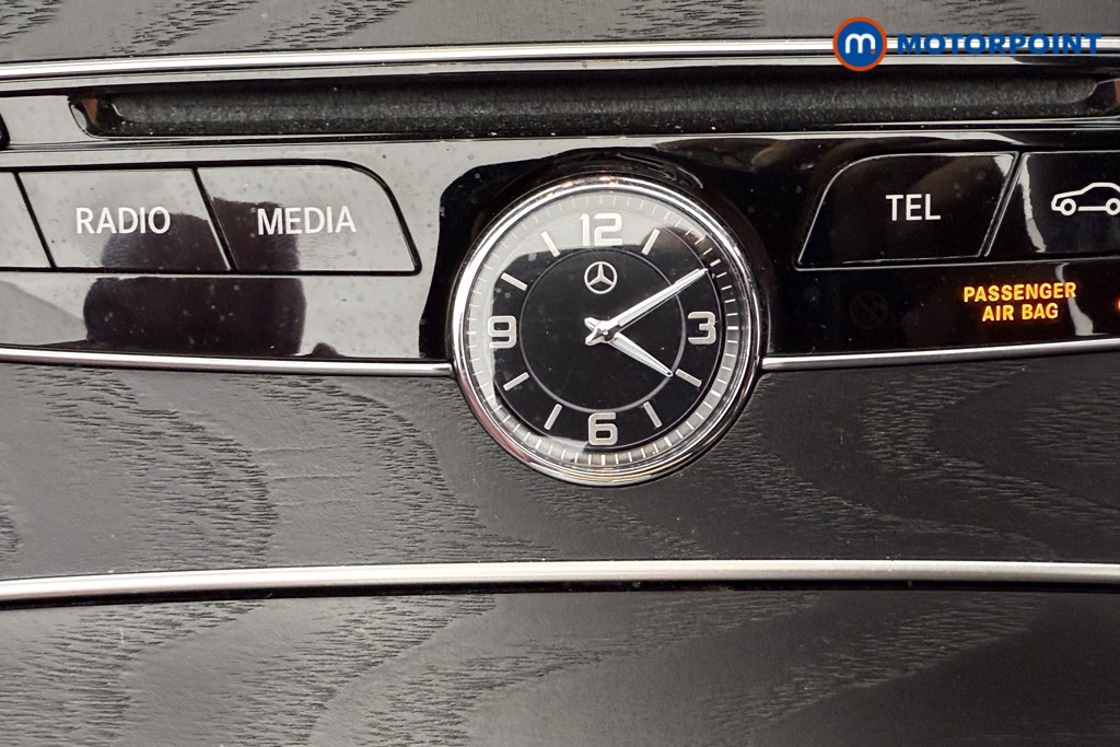Mercedes-Benz C Class Amg Line Automatic Diesel Convertible - Stock Number (1564833) - 11th supplementary image