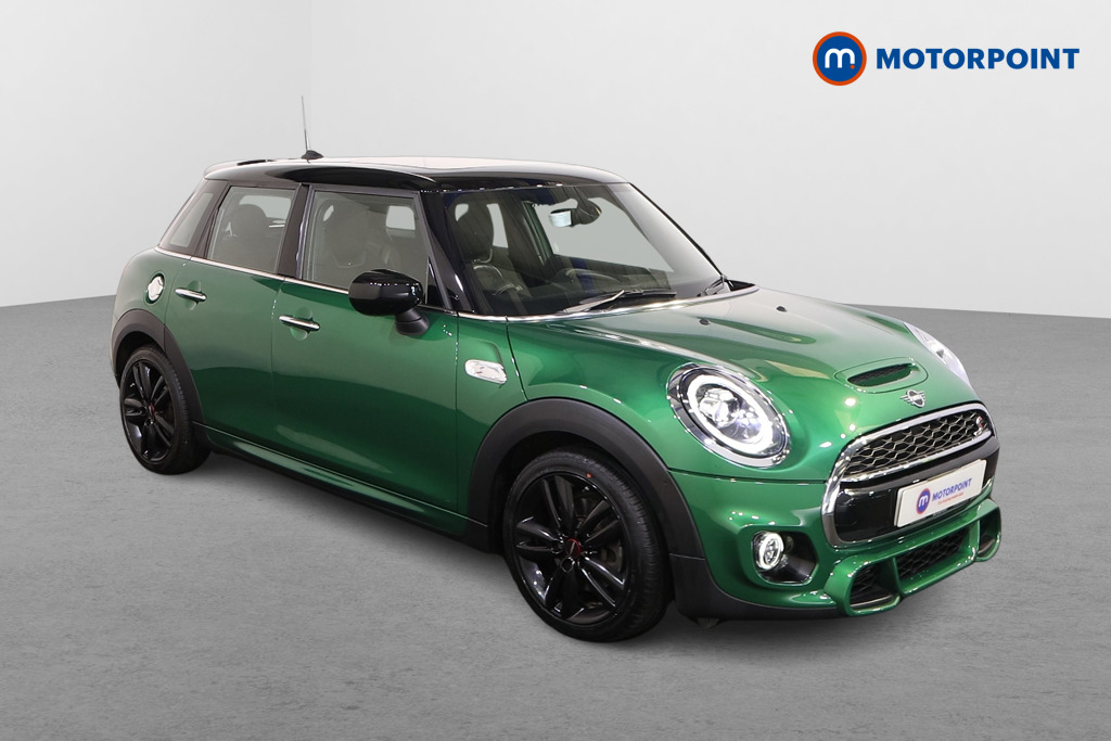 Mini Hatchback Cooper S Sport Automatic Petrol Hatchback - Stock Number (1565135) - Drivers side front corner