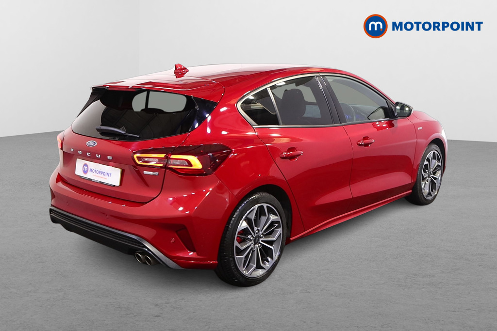 Ford Focus St-Line Vignale Automatic Petrol-Electric Hybrid Hatchback - Stock Number (1565466) - Drivers side rear corner