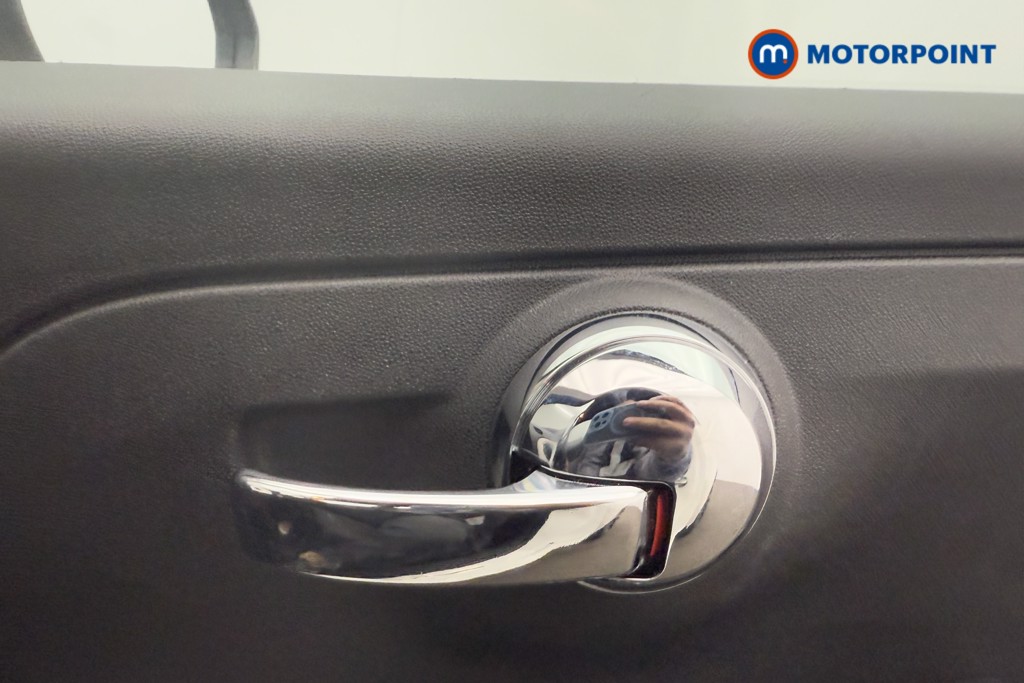 Fiat 500 1.0 Mild Hybrid 2Dr Manual Petrol-Electric Hybrid Convertible - Stock Number (1565528) - 13th supplementary image