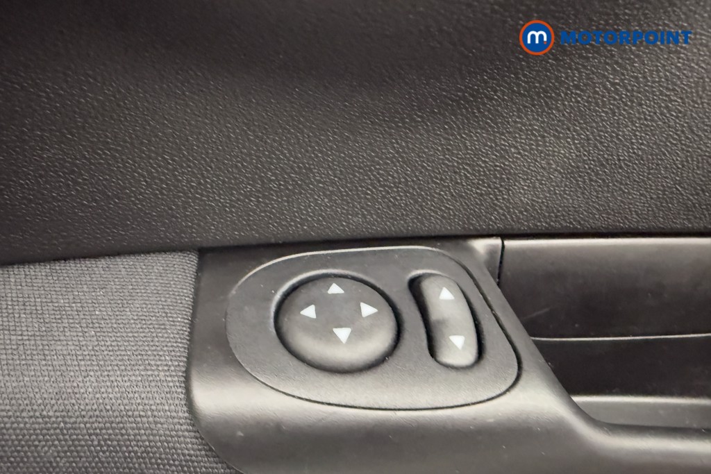 Fiat 500 1.0 Mild Hybrid 2Dr Manual Petrol-Electric Hybrid Convertible - Stock Number (1565528) - 14th supplementary image